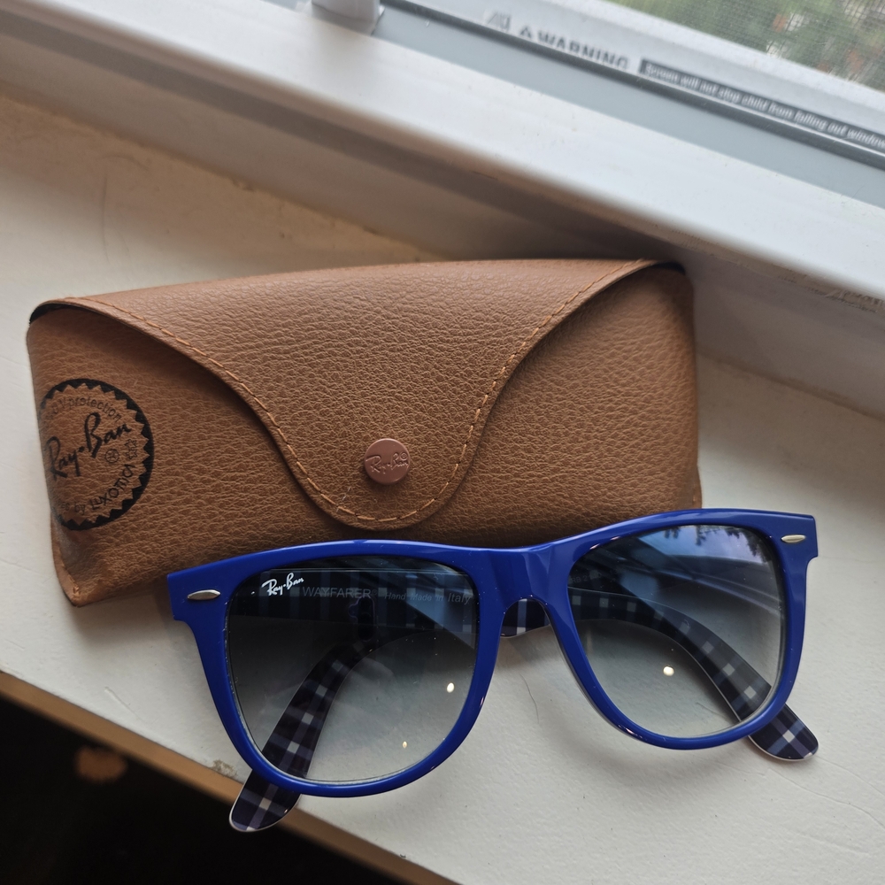 New Raybans UNISEX MADE IN ITALY ROYAL BLUE  Ray-Ban Blue Sunglasses  Case